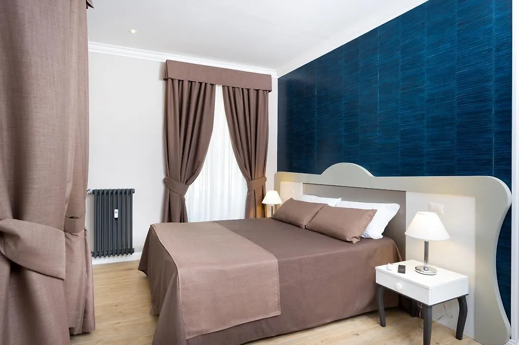 Vico Rooms And Terrace Rome 3*,