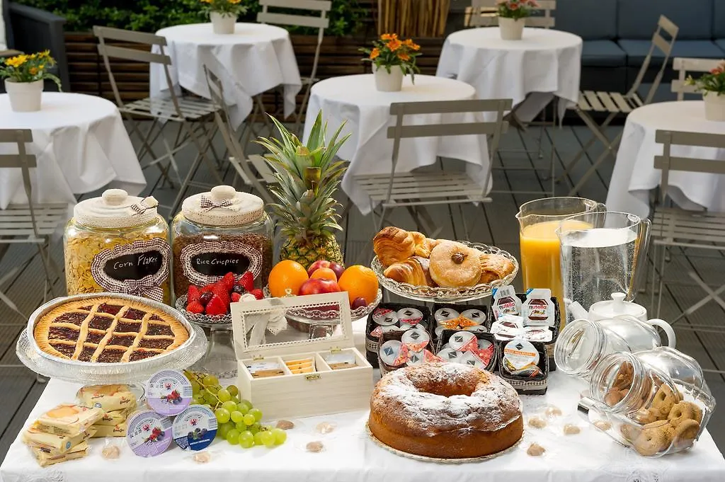 Vico Rooms And Terrace Rome